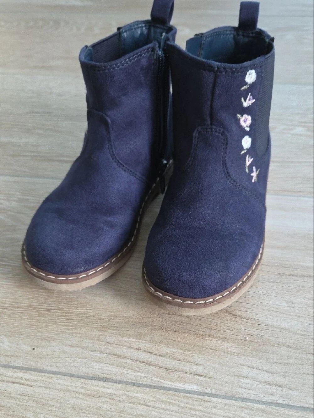 Navy Suede Floral Chelsea Boots for Toddler Girls Size 9T